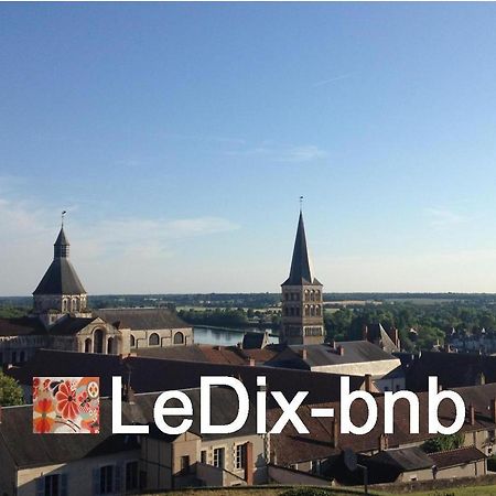 LeDix-bnb La Charité-sur-Loire Extérieur photo