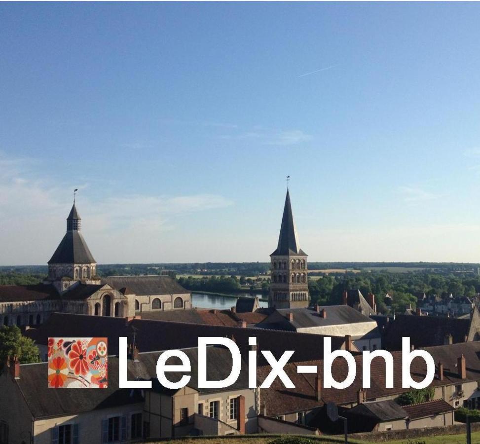 LeDix-bnb La Charité-sur-Loire Extérieur photo